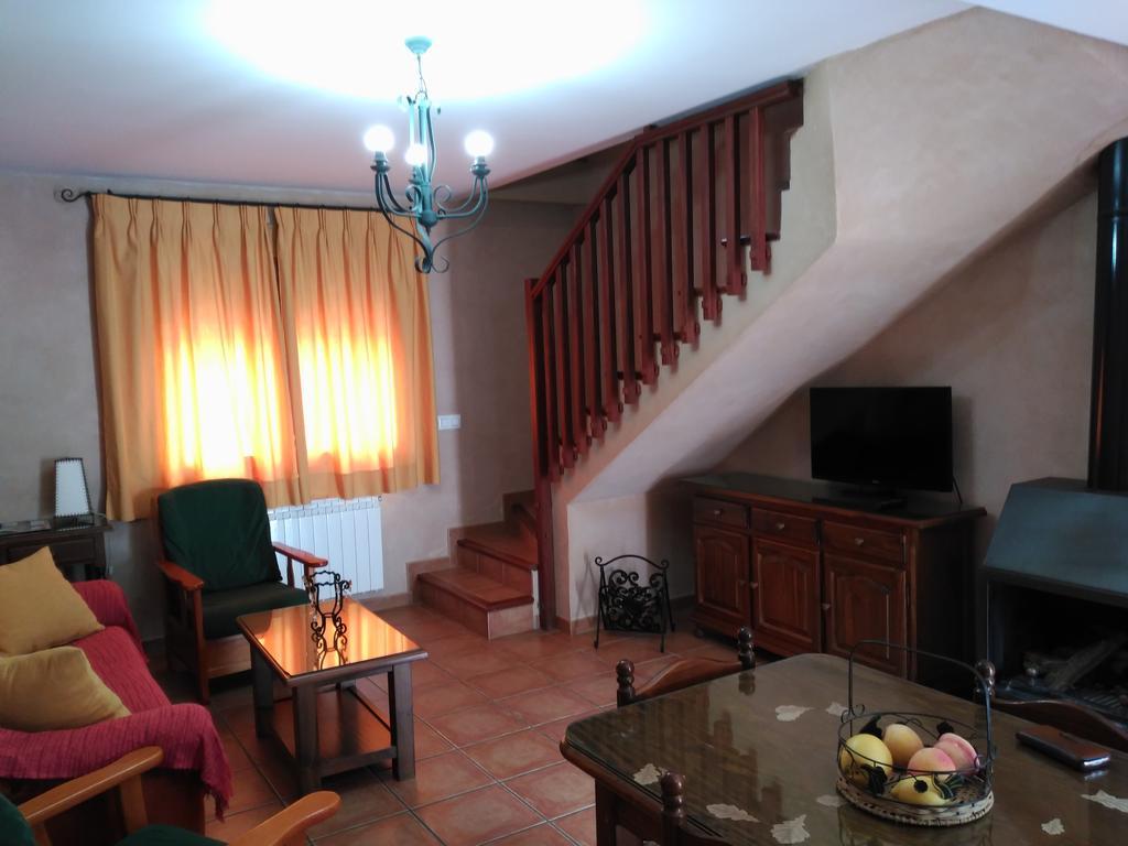 Apartamentos Valle Del Guadalquivir อาร์โรโยฟรีโอ ภายนอก รูปภาพ