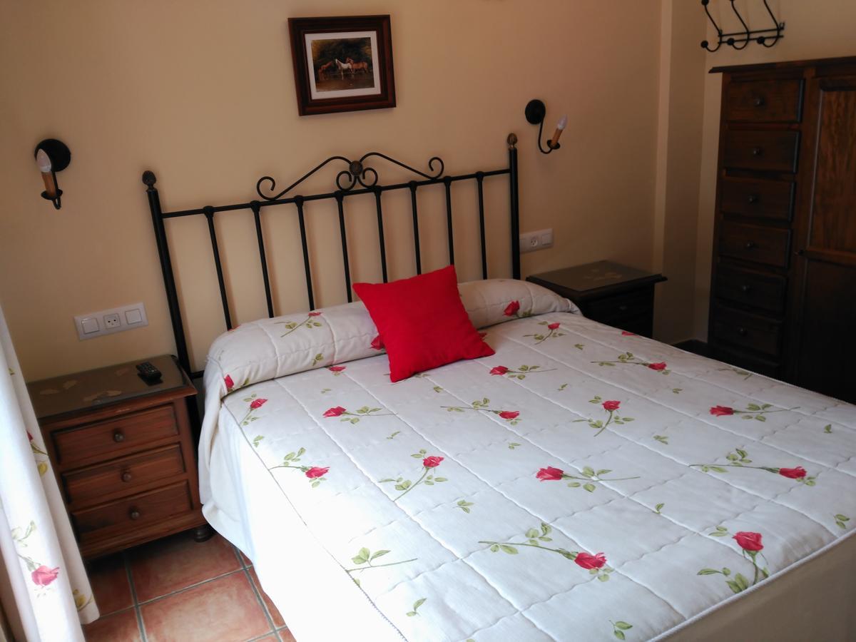 Apartamentos Valle Del Guadalquivir อาร์โรโยฟรีโอ ภายนอก รูปภาพ